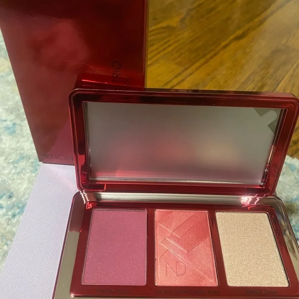 NATASHA DENONA Berry Pop Cheek Trio Palette NIB